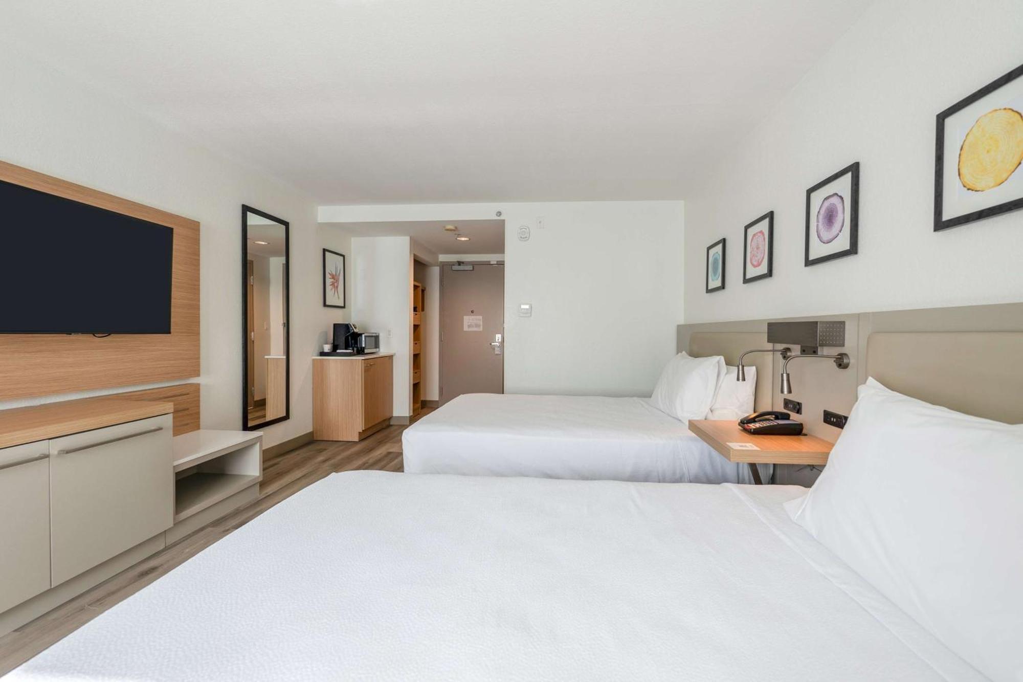 Hilton Garden Inn Ft. Lauderdale Airport-Cruise Port Дания-Бич Экстерьер фото