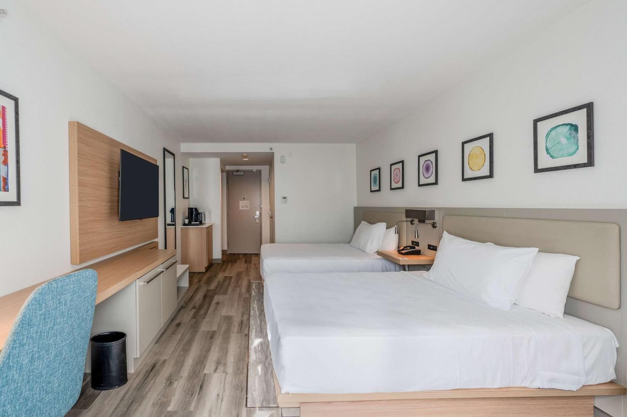 Hilton Garden Inn Ft. Lauderdale Airport-Cruise Port Дания-Бич Экстерьер фото