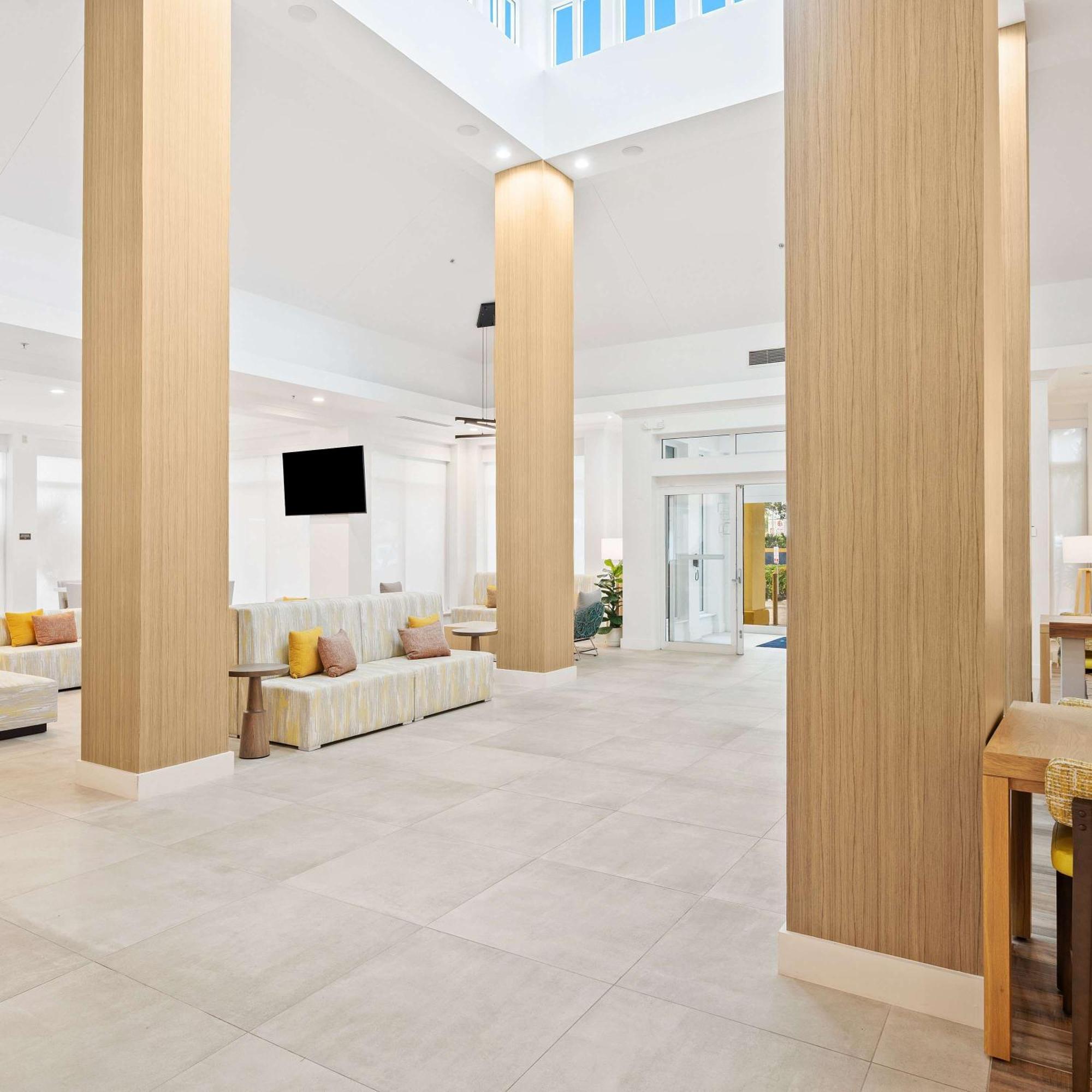 Hilton Garden Inn Ft. Lauderdale Airport-Cruise Port Дания-Бич Экстерьер фото
