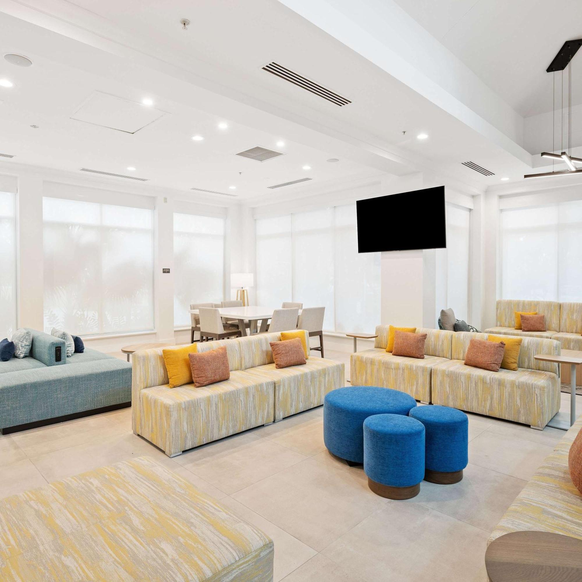 Hilton Garden Inn Ft. Lauderdale Airport-Cruise Port Дания-Бич Экстерьер фото