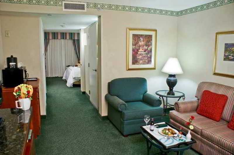 Hilton Garden Inn Ft. Lauderdale Airport-Cruise Port Дания-Бич Номер фото